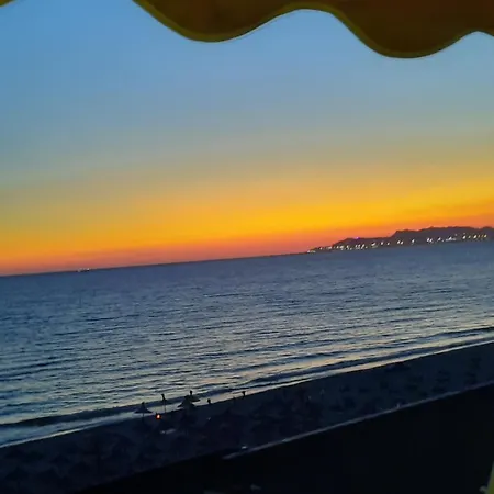 Solei Sea View Appartement *